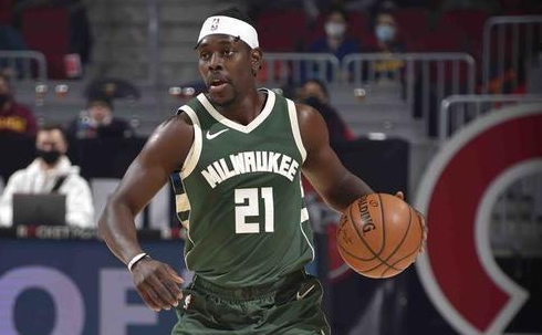  霍勒迪防守锁死对方核心雄鹿轻取猛龙队